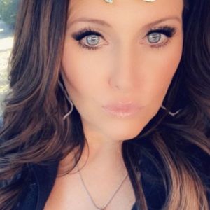 Meet your Posher, Mimichelle